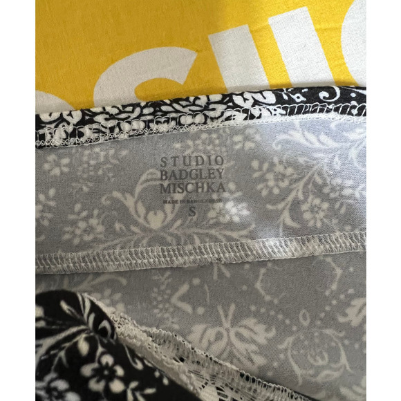 Studio Badgley Mischka Black and white Cami / Sleep Tank, Size S - Picture 5 of 6